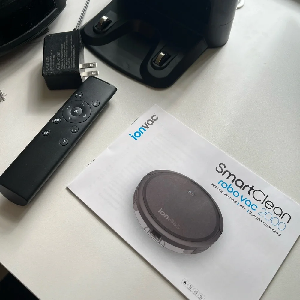 Ionvac Robot Vacuum with Remote - Picture 3 of 3